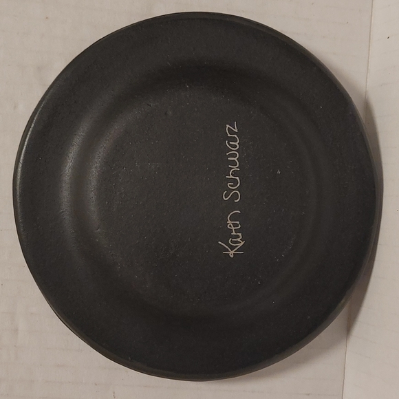 Adorable Primitive Wooden Plate - Picture 8 of 15